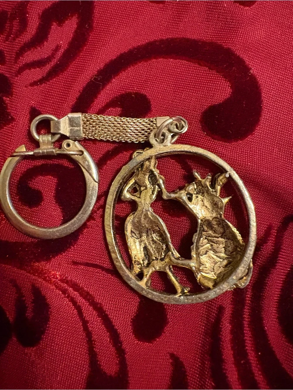 💍3 for $15💍 Vintage Gold Tropical Pineapple & Hula Girl Keychain